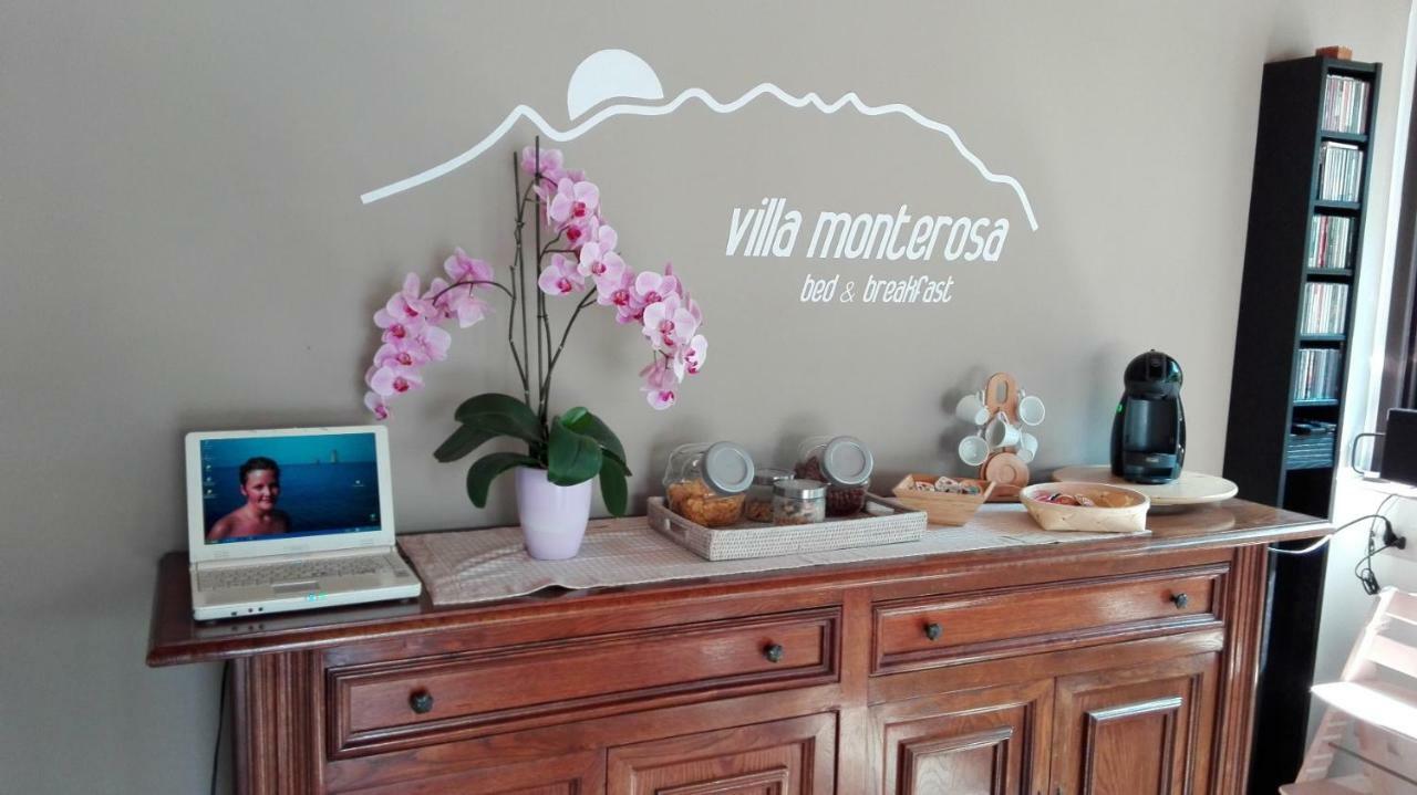 B&B Villa Monterosa Con Piscina Castronno Eksteriør bilde